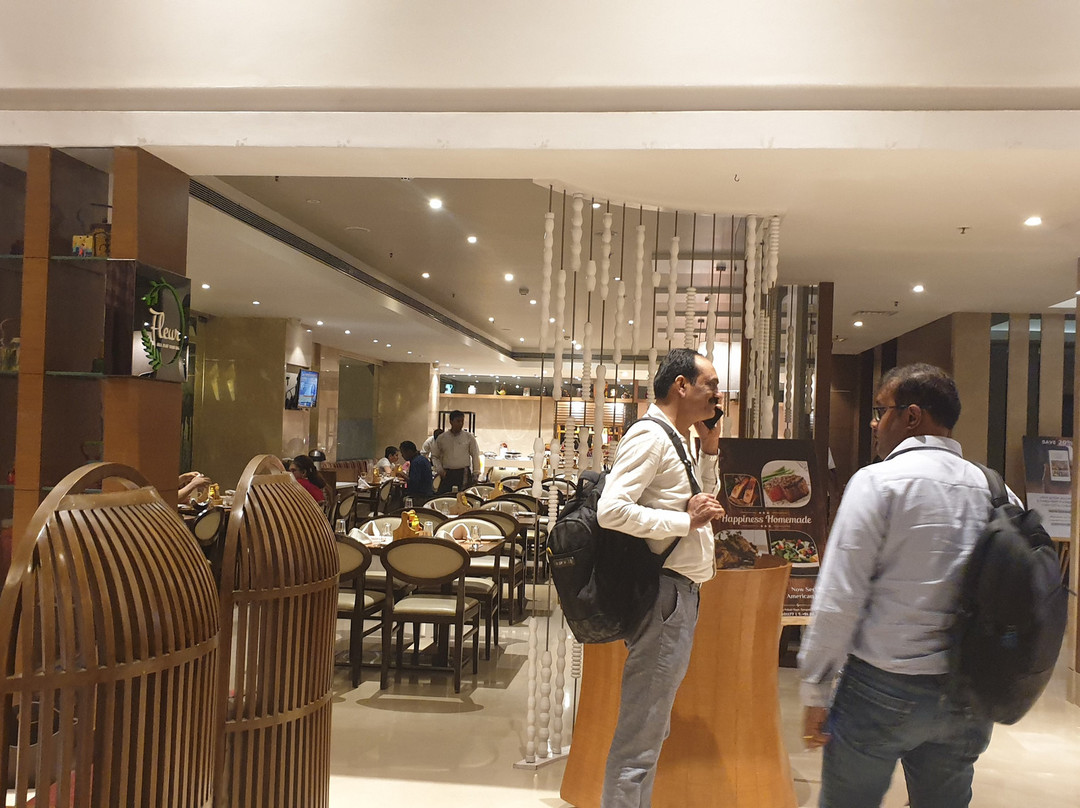 The Fern, Goregaon, Mumbai主图