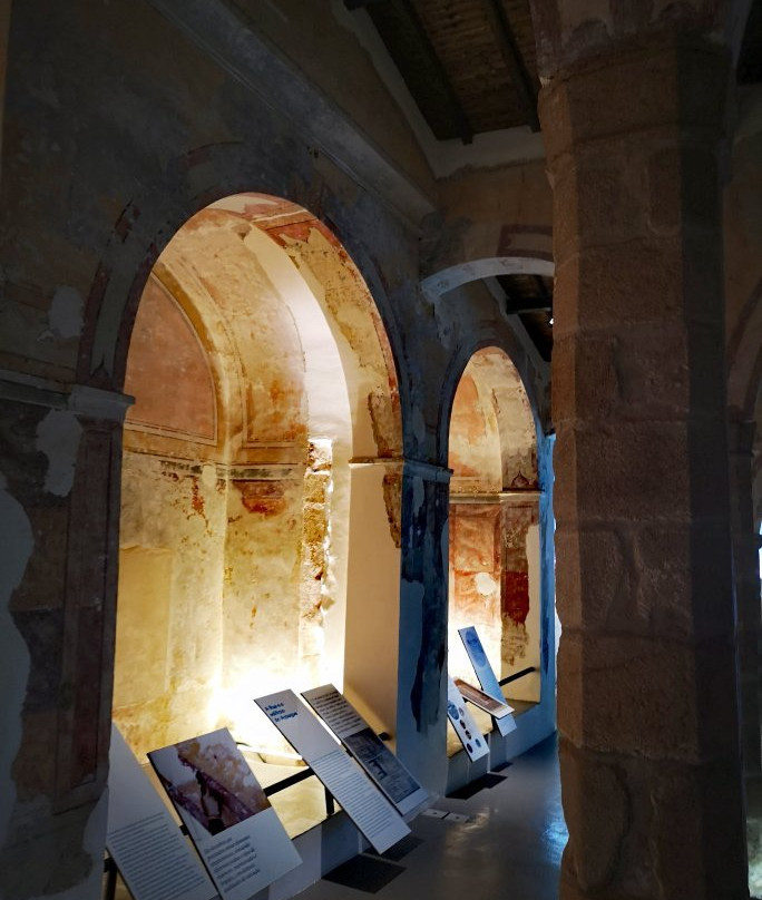 Sinagoga Velha-埃尔瓦什必去景点