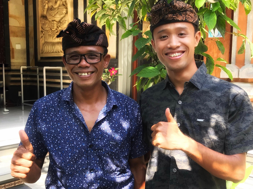 Nyoman Kardiana et Eka-乌布必去景点
