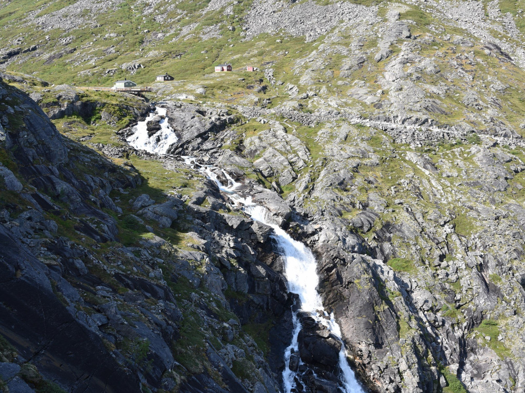 Stigfossen Waterfall-安道尔尼斯必去景点