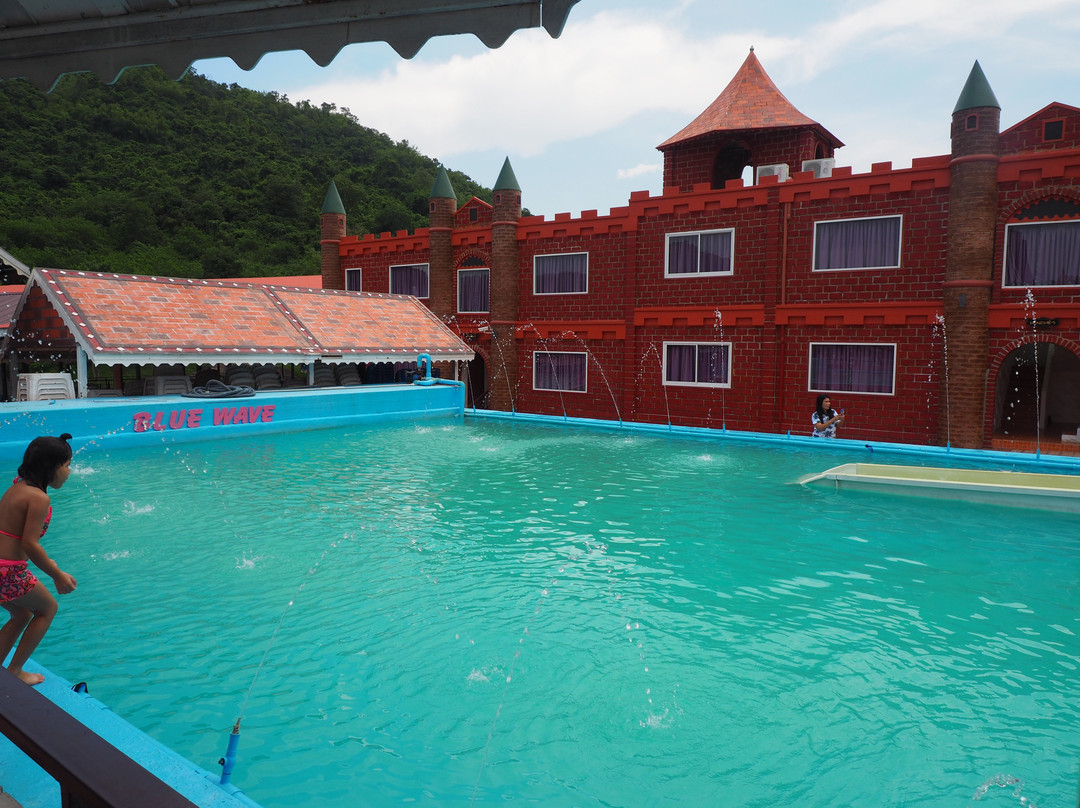 别墅玛露姆酒店主图