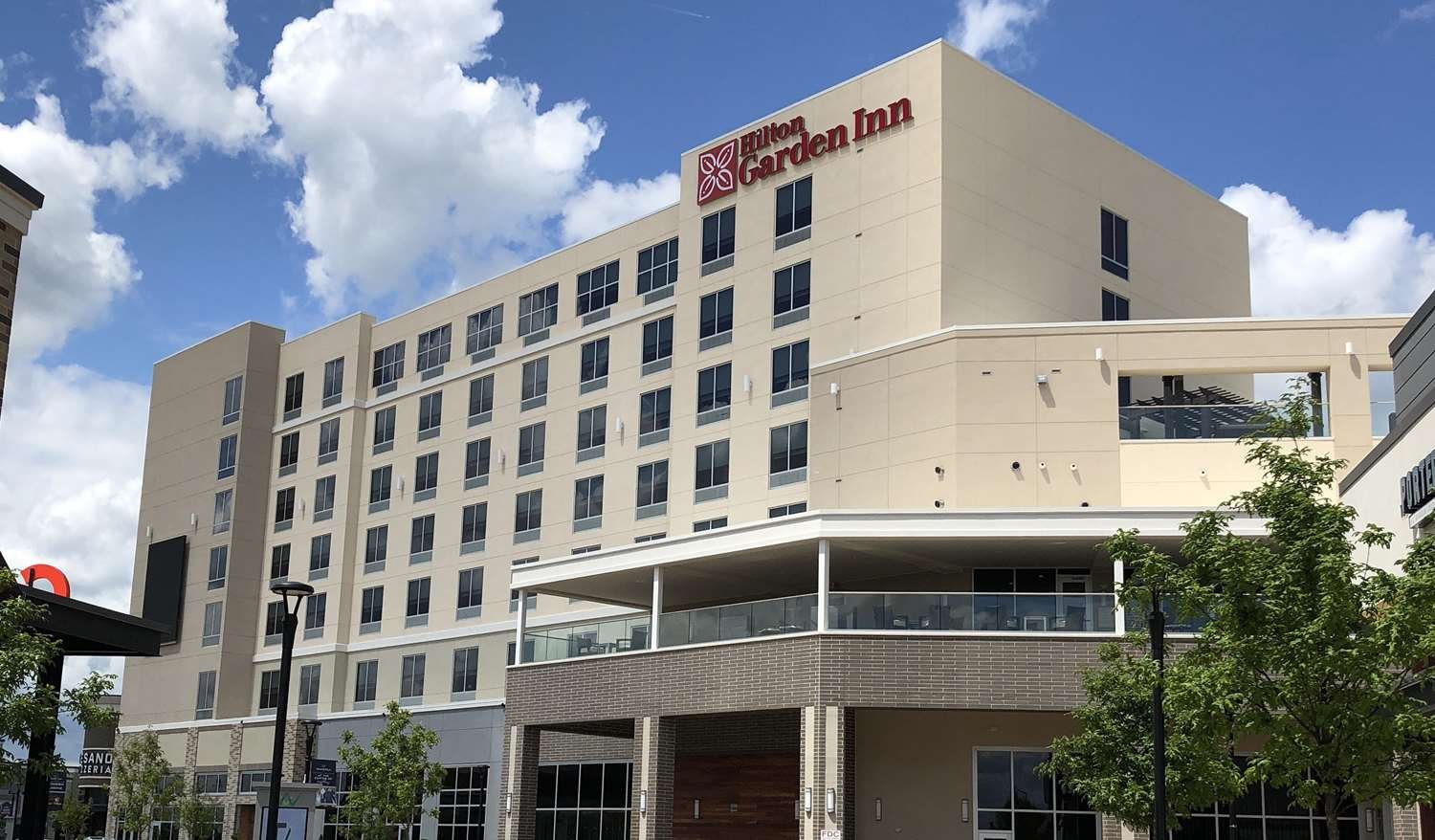 Hilton Garden Inn Charlotte Waverly-官方