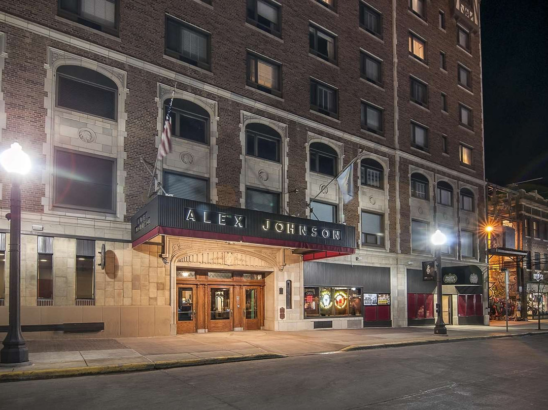 拉皮德城亚历克斯约翰逊希尔顿格芮精选酒店主图