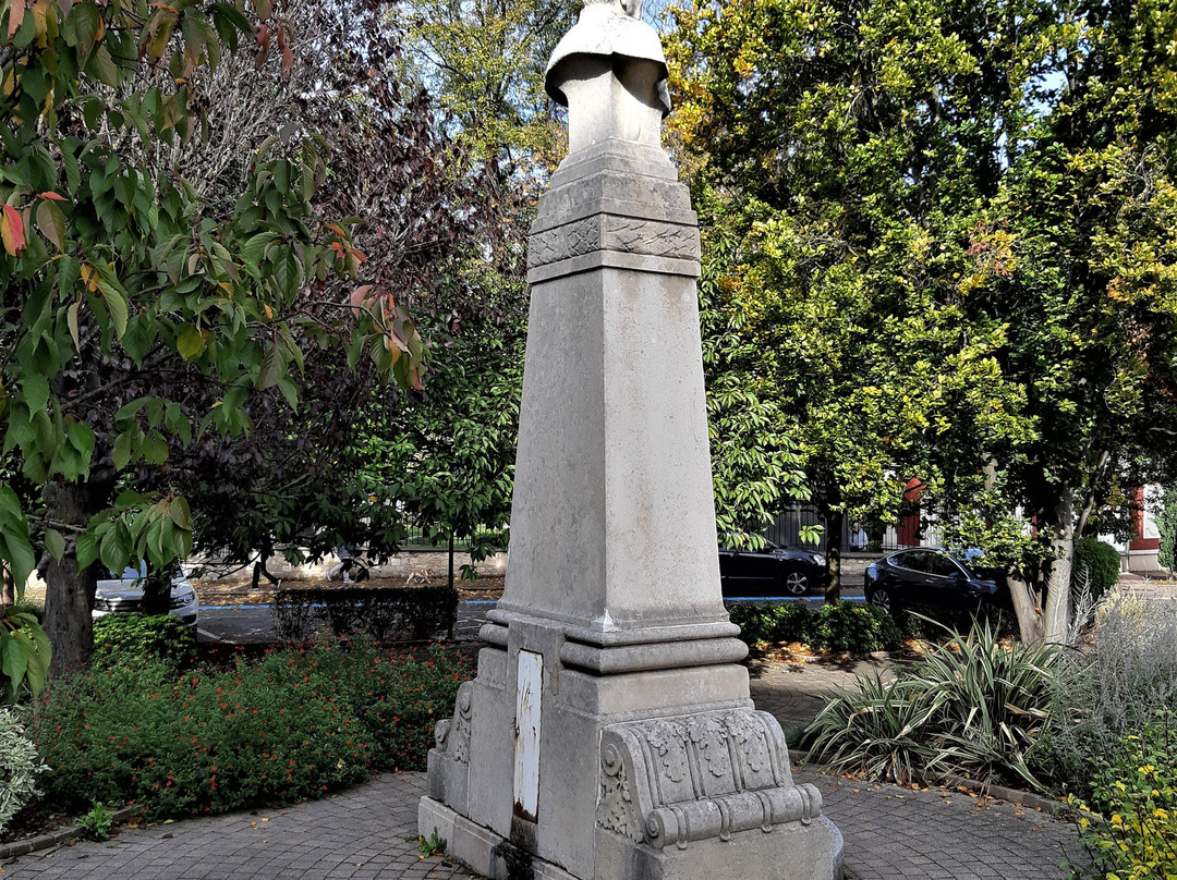 Monument du Sergent Hoff景点图片