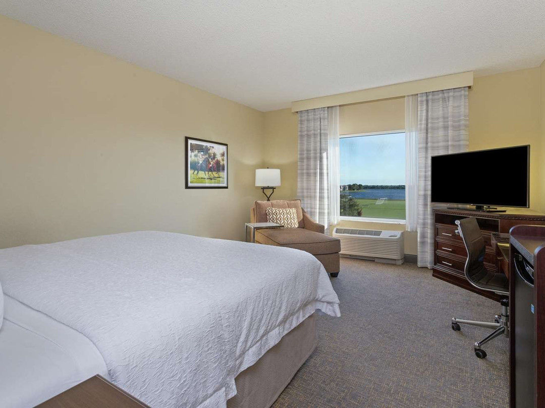 Hampton Inn & Suites Wellington主图