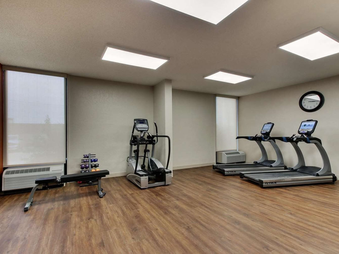 Pear Tree Inn Cape Girardeau West主图