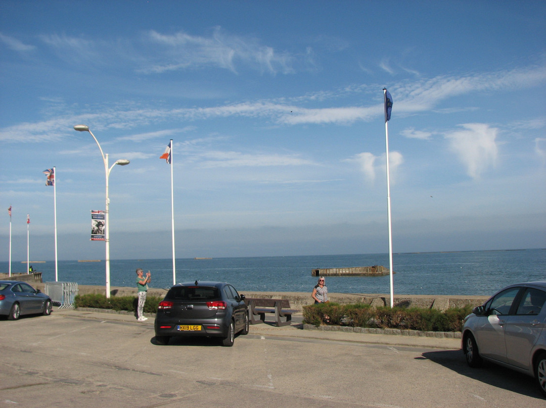 Arromanches Militaria景点图片