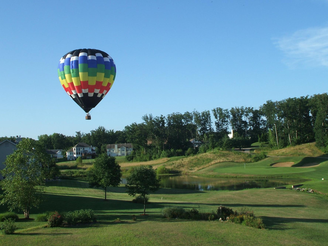 Balloons Over The Rainbow-High Ridge必去景点
