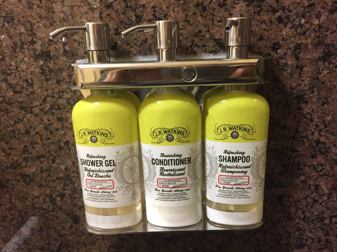 温泉驻桥套房酒店主图