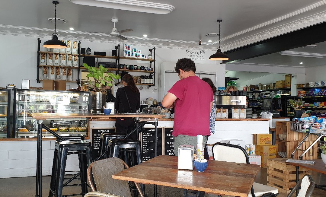 Kempsey餐馆和美食-The South Kempsey Corner Store