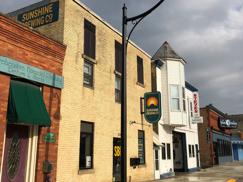 Sunshine Brewing Company-Lake Mills必去景点