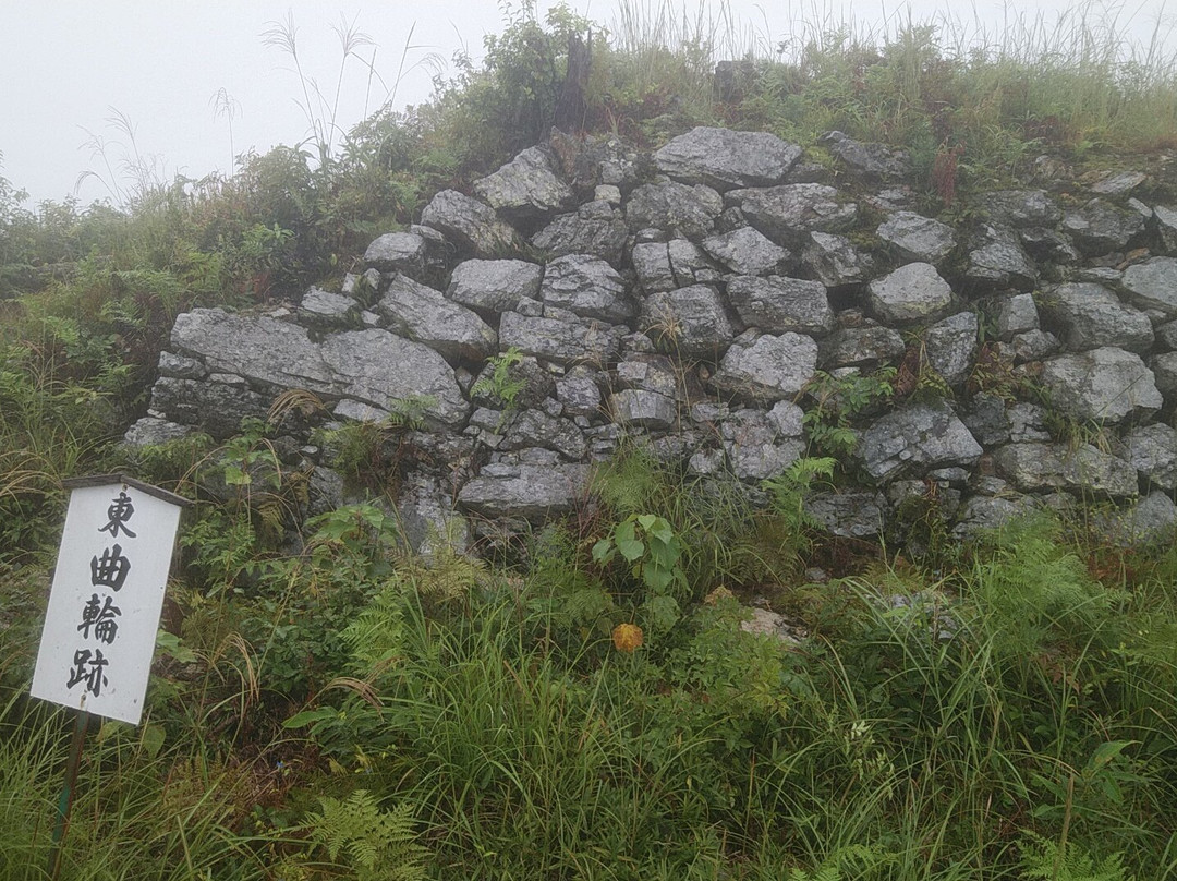 Kuroi Castle Ruins-丹波市必去景点