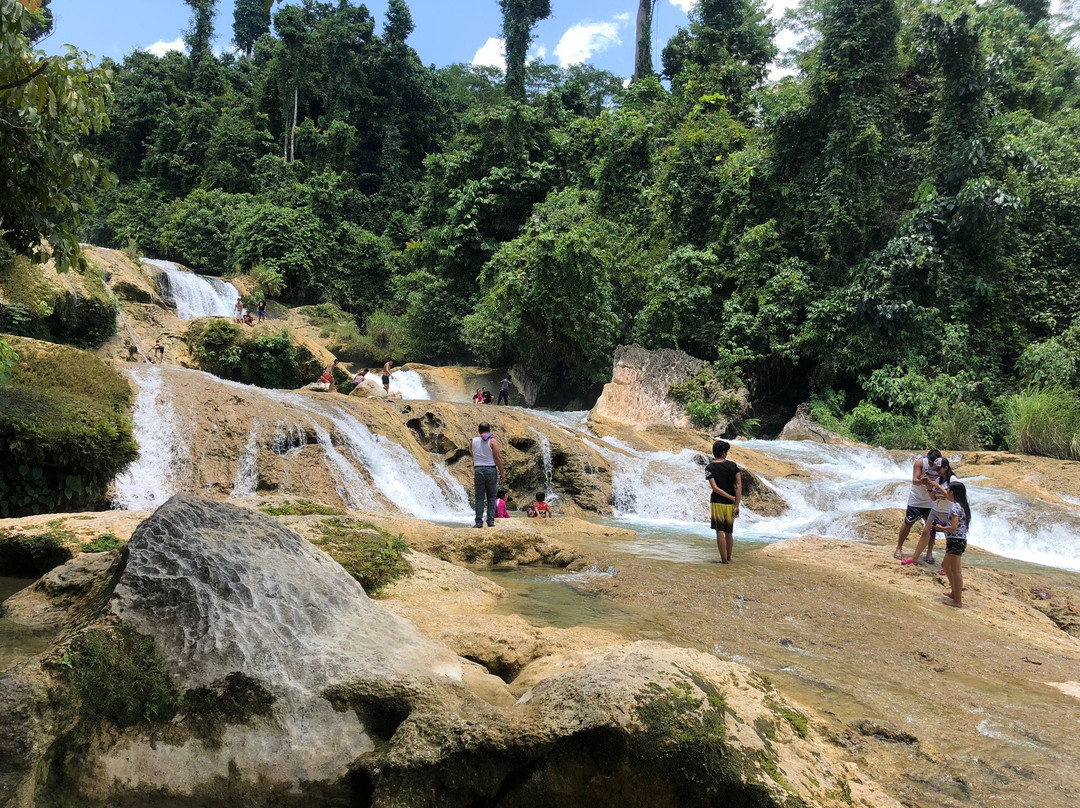 Aliwagwag Waterfalls-Cateel必去景点