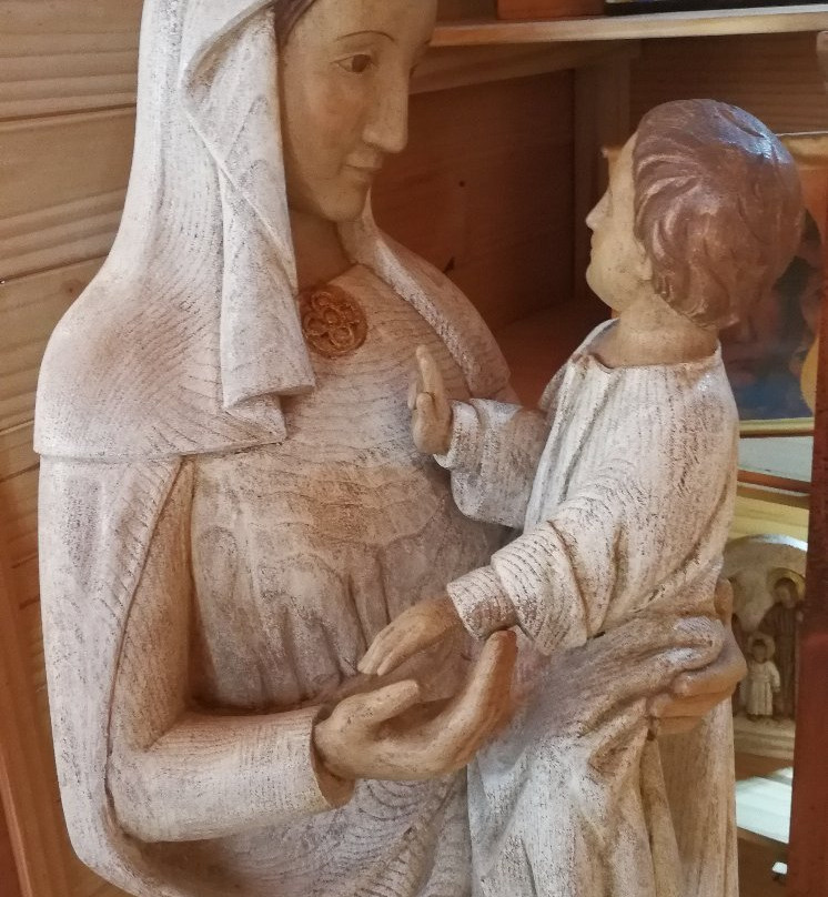 Monasterio Santa Maria en la Santisima Trinidad-梅洛必去景点