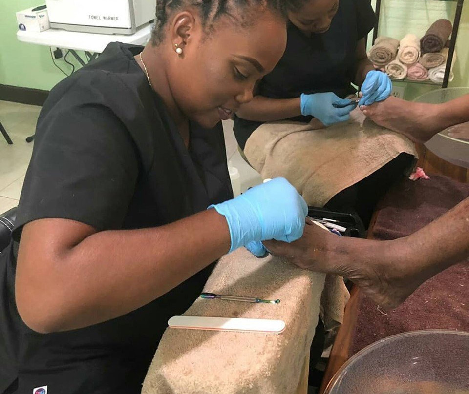 Soft Touch Day Spa-Maxwell必去景点