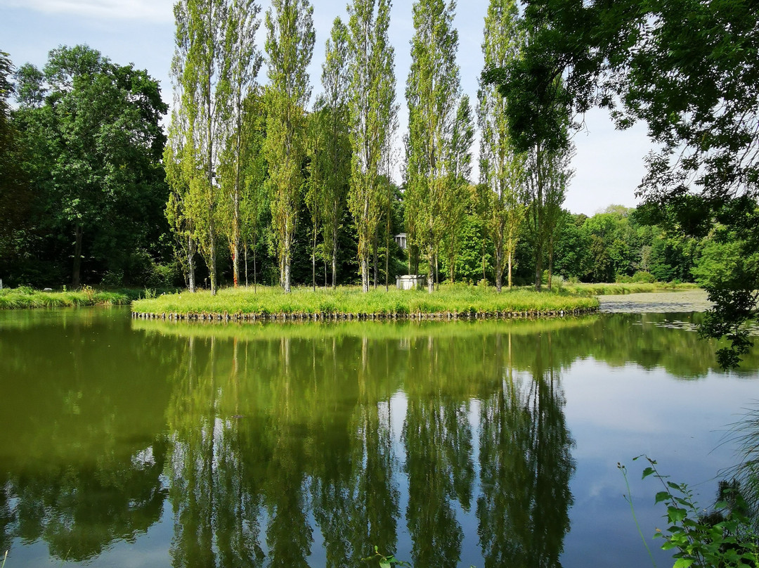 Parc Rousseau景点图片