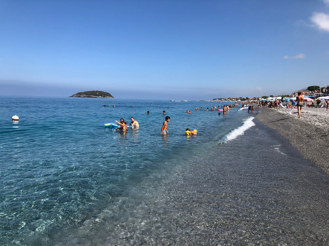 Brizo's Beach-迪亚曼泰必去景点