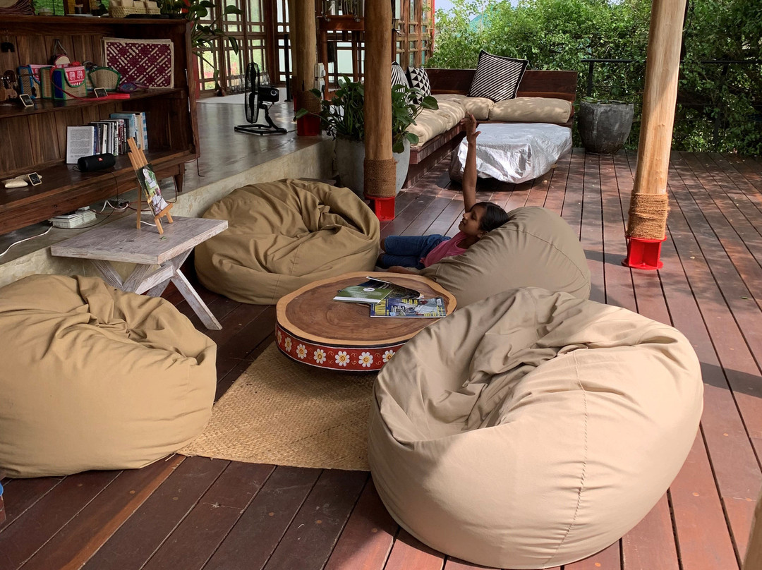 Flameback Eco Lodge主图