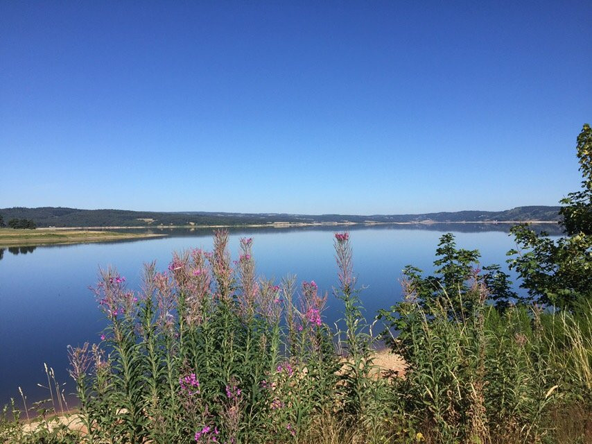 Lac de Naussac-Langogne必去景点