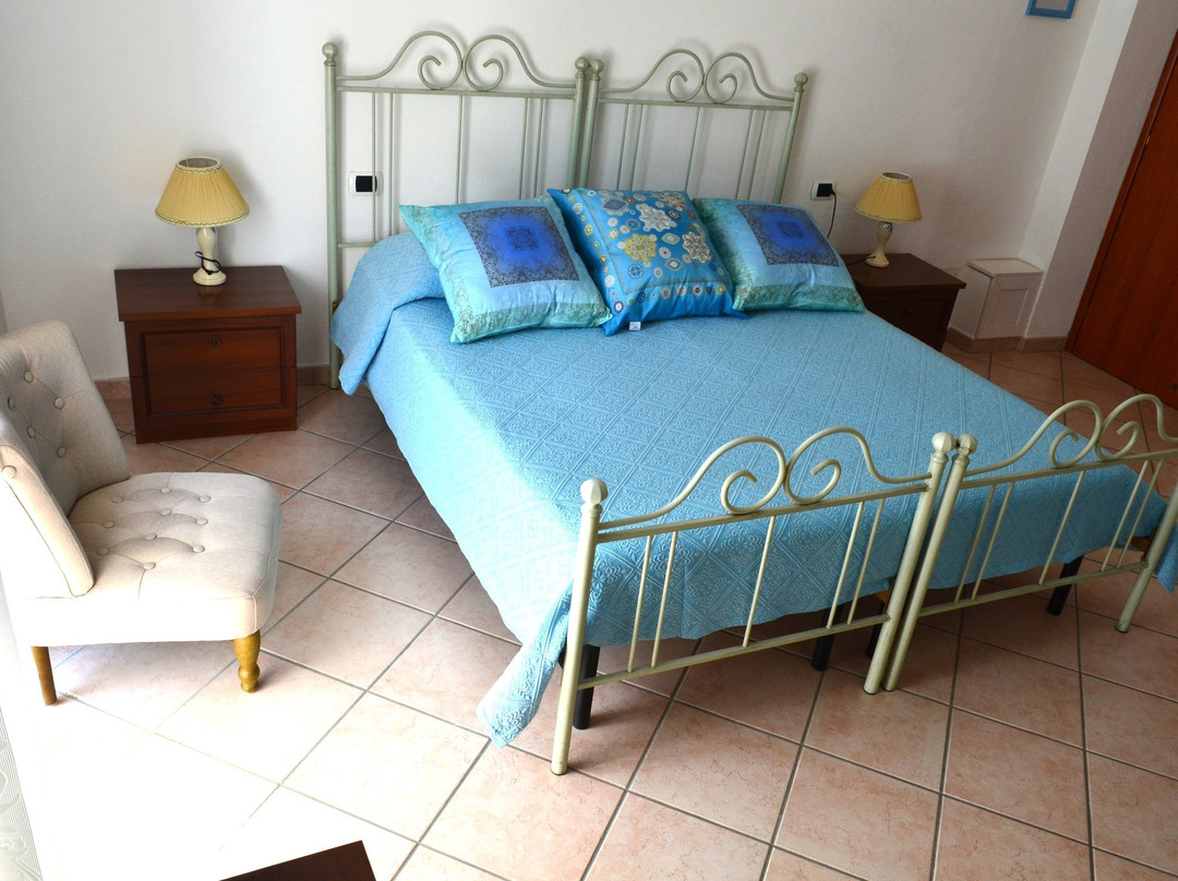 Oliena酒店住宿-Bed & Breakfast Oliena