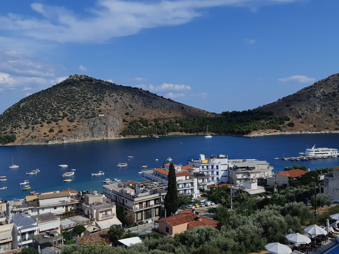 John & George Hotel主图