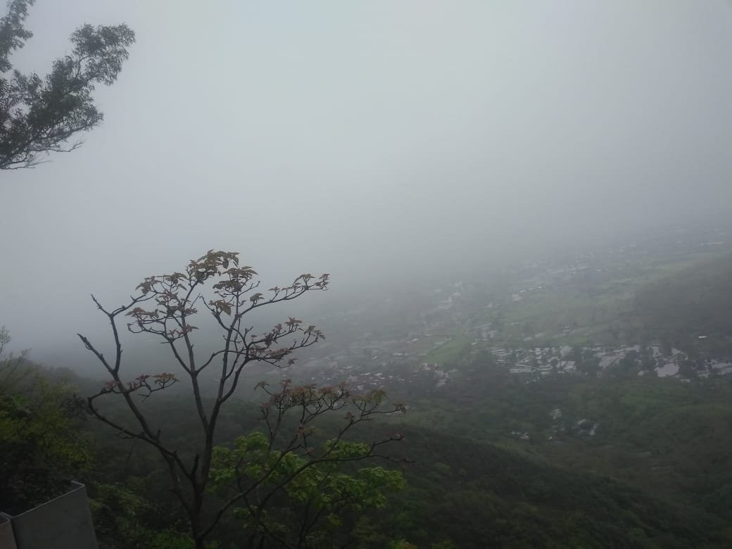 Purandar Fort-浦那必去景点