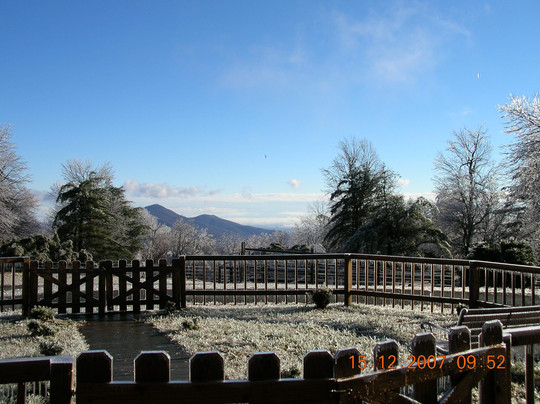 Bent Mountain Lodge主图