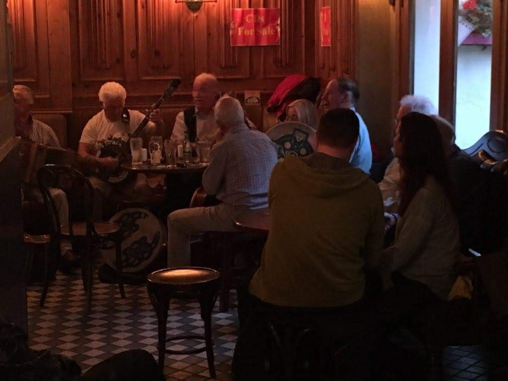 Dalton's Bar & Accomodation-金塞尔必去景点