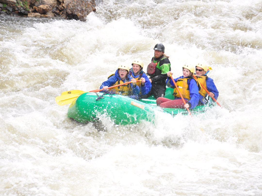 Adventures in Whitewater-Dumont必去景点