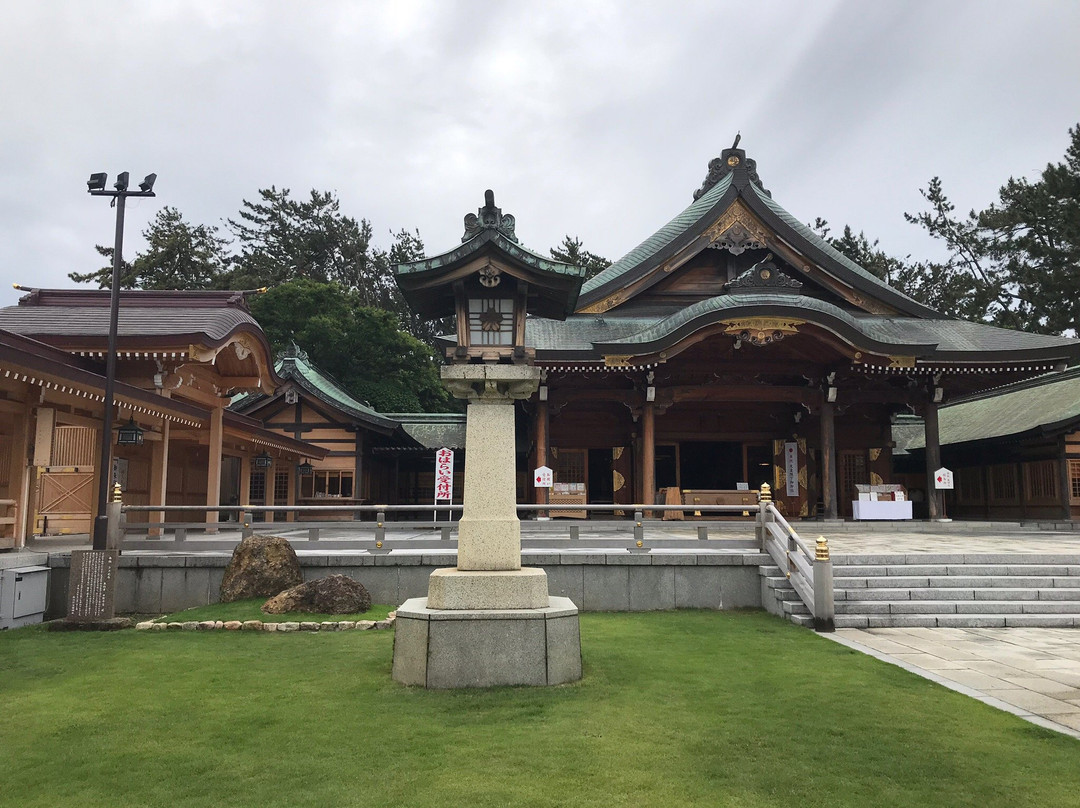 Niigata Gokoku Shrine景点图片