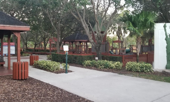 Barkland Dog Park-Parkland必去景点