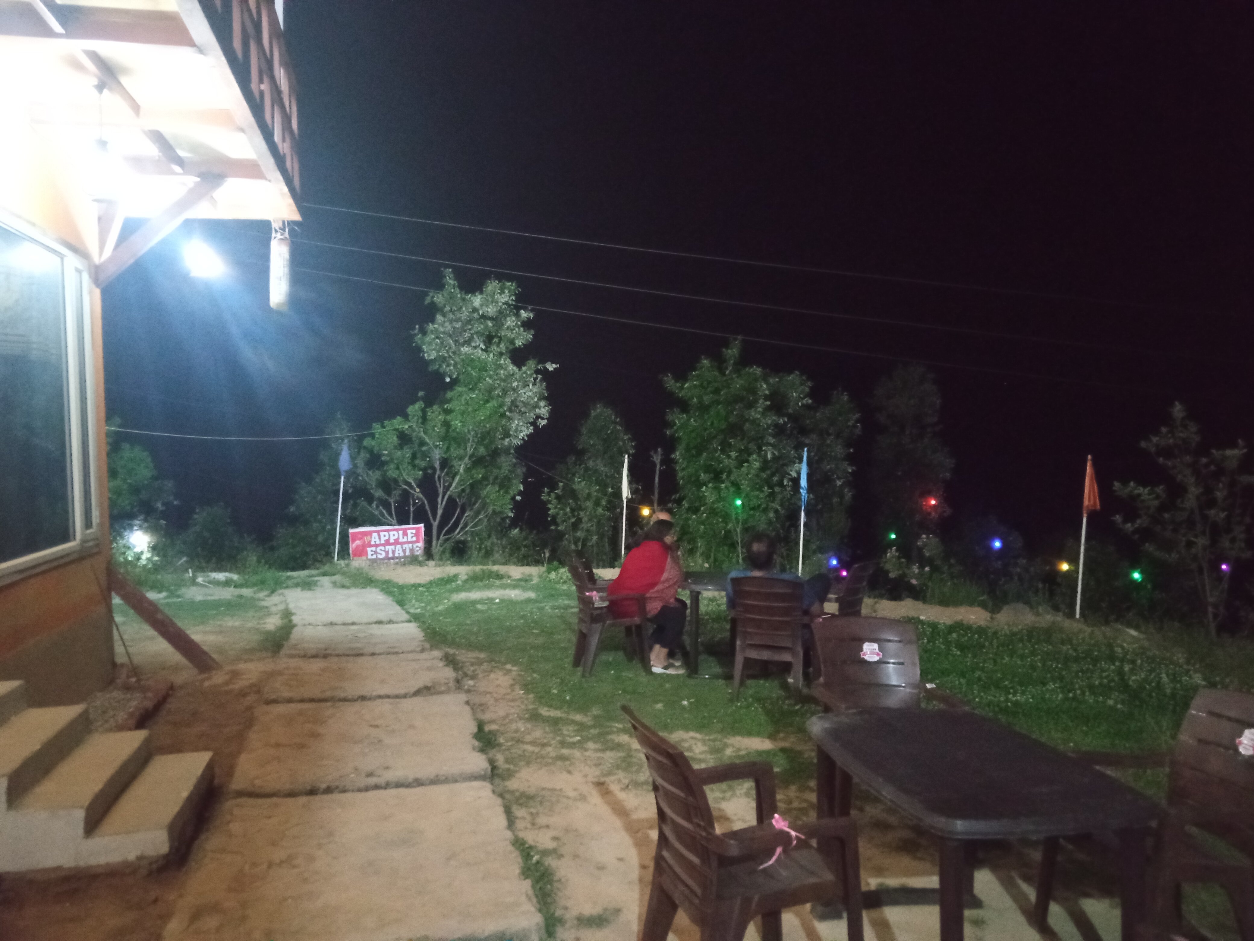 In Apple Estate Kanatal-官方