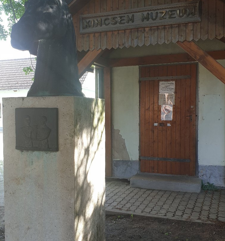 Kincsem Lovaspark主图