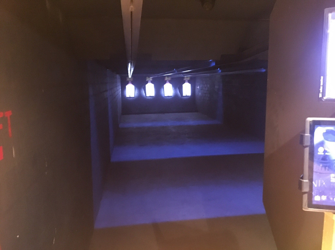 Phoenix Range Indoor Shooting Centre-巴恩斯利必去景点