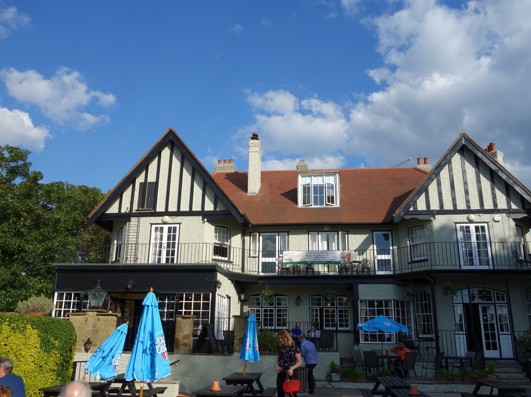 The Weir Hotel主图