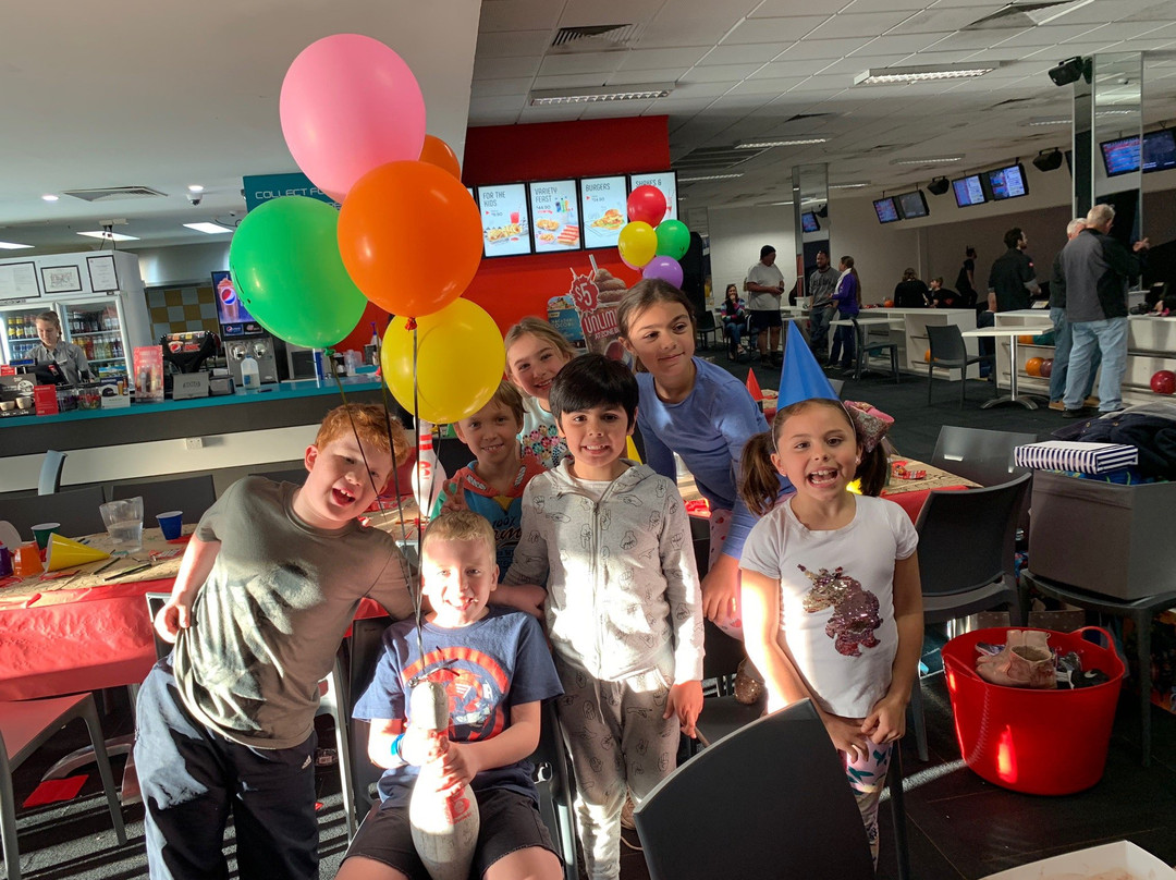 ZONE BOWLING-Morley必去景点