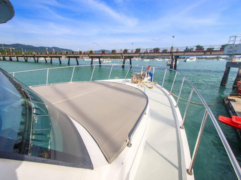 Rent Boat Phuket | Private Boat Charters-班淘海滩必去景点