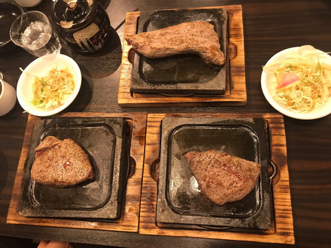 ステーキ屋 暖手