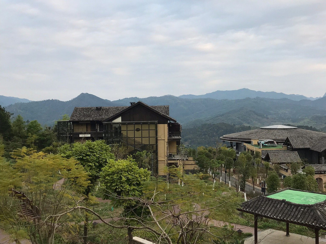 赐福湖君澜度假酒店主图