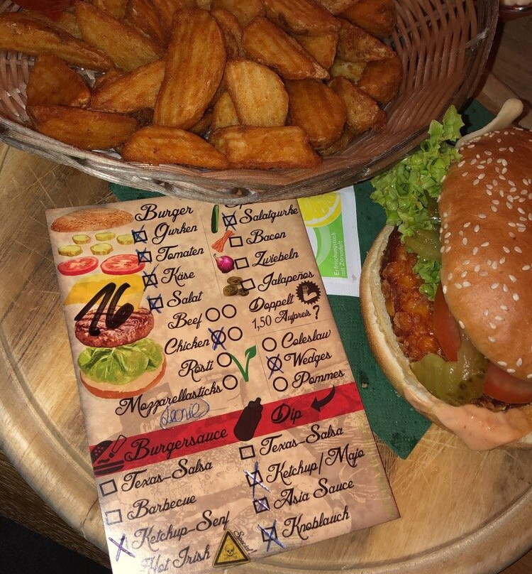 Fiddler's Green Irish Pub