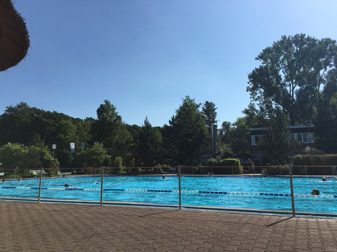 Waldbad-希尔登必去景点