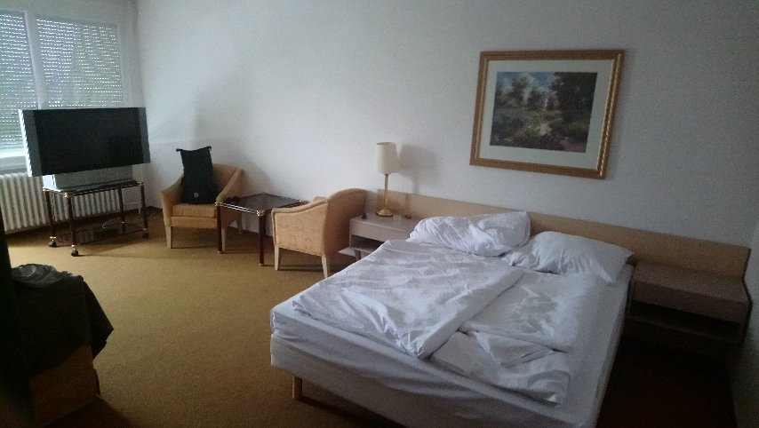 Hotel Fontana主图