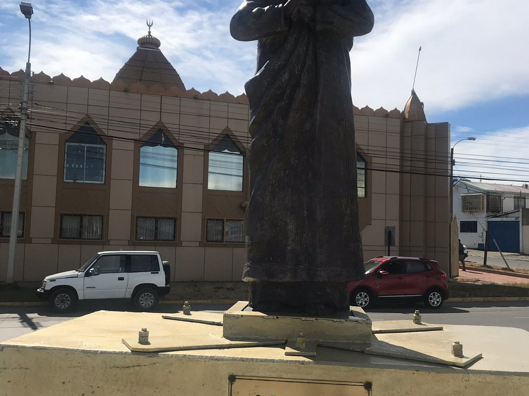 Hindu Temple-蓬塔阿雷纳斯必去景点