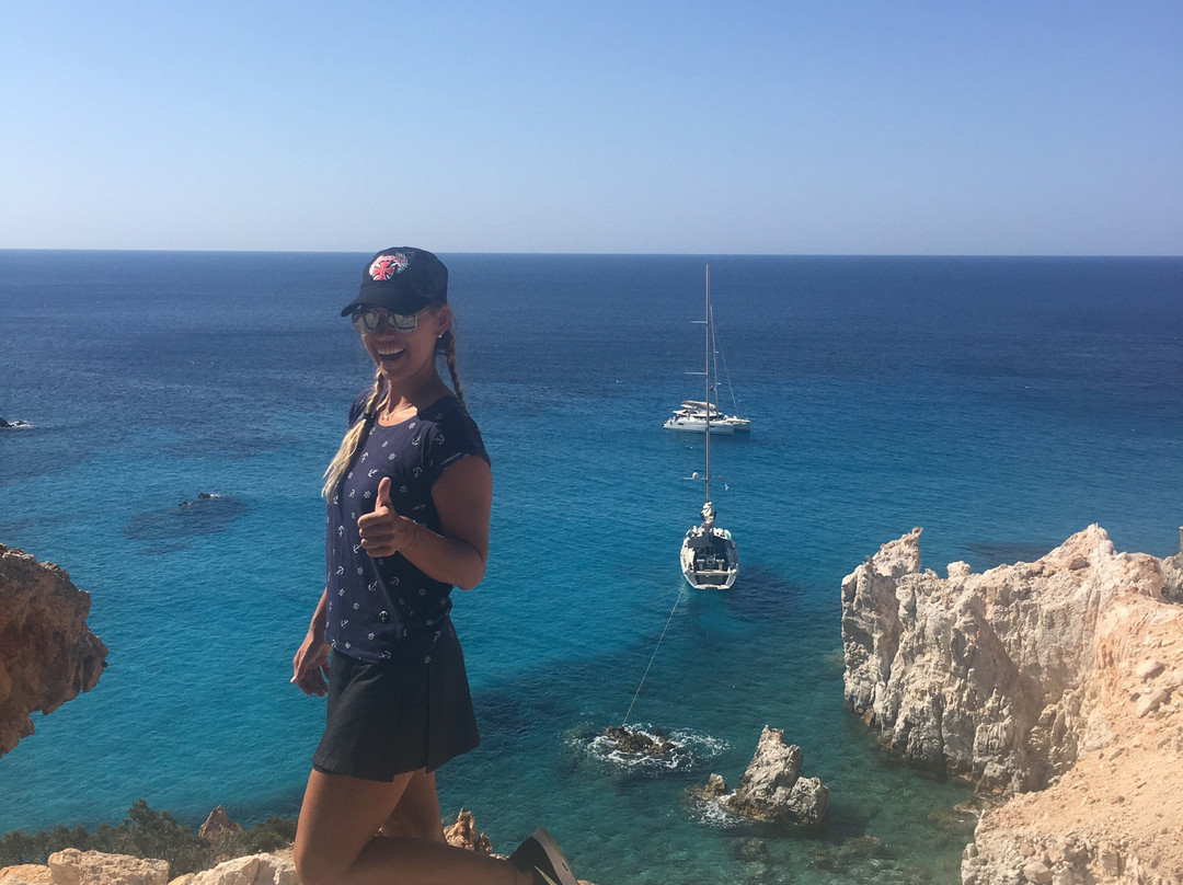 Poliegos-Kimolos必去景点