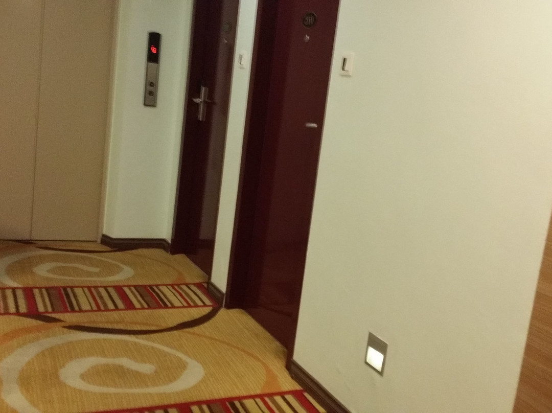 City Garden Hotel主图