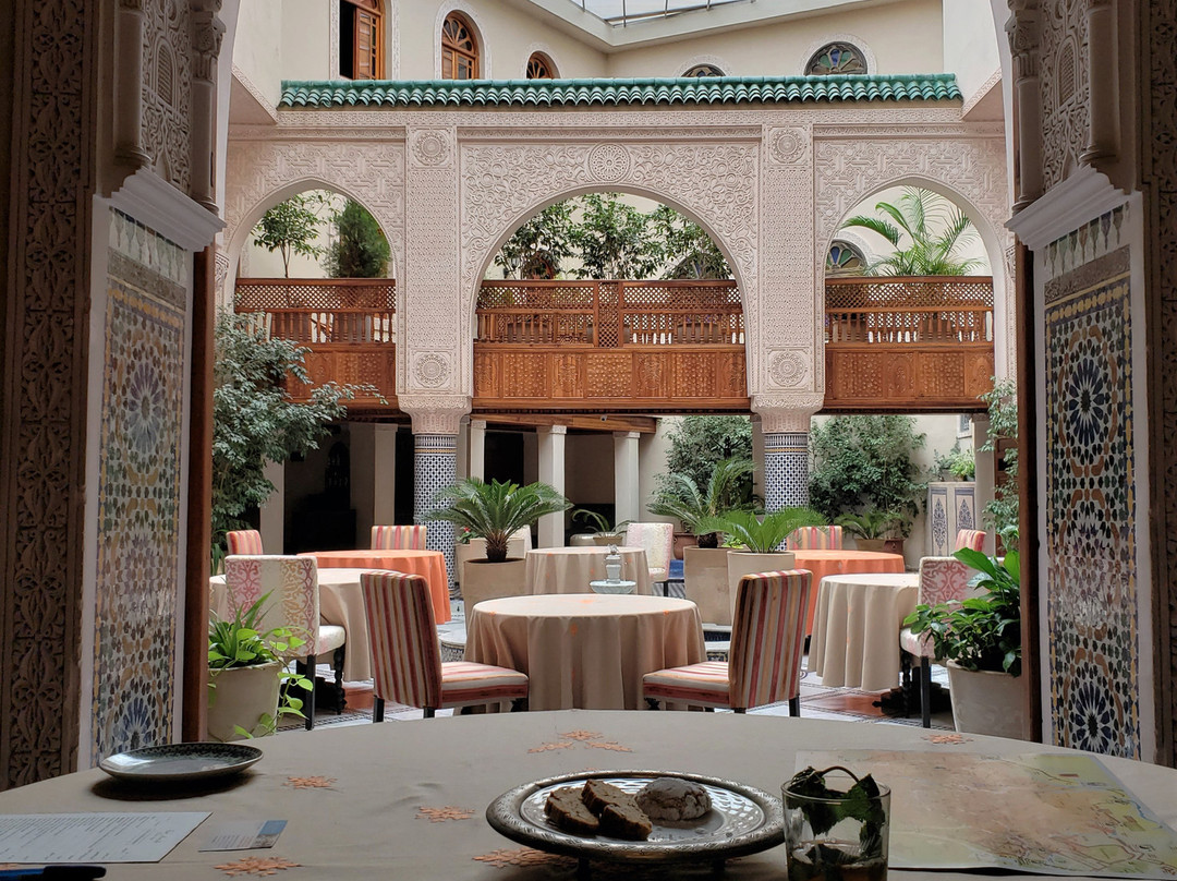 安达利比住宿酒店主图