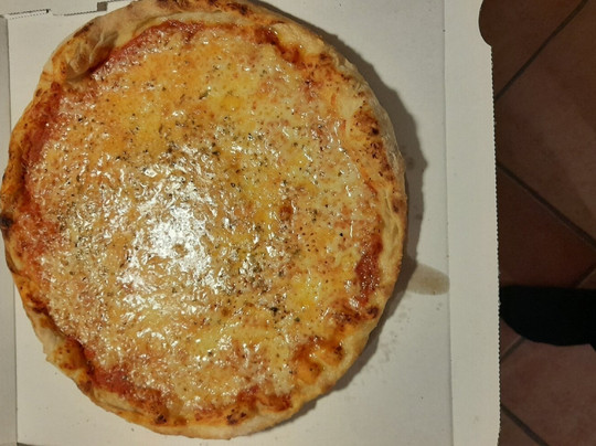 Horster Pizza By Suri主图