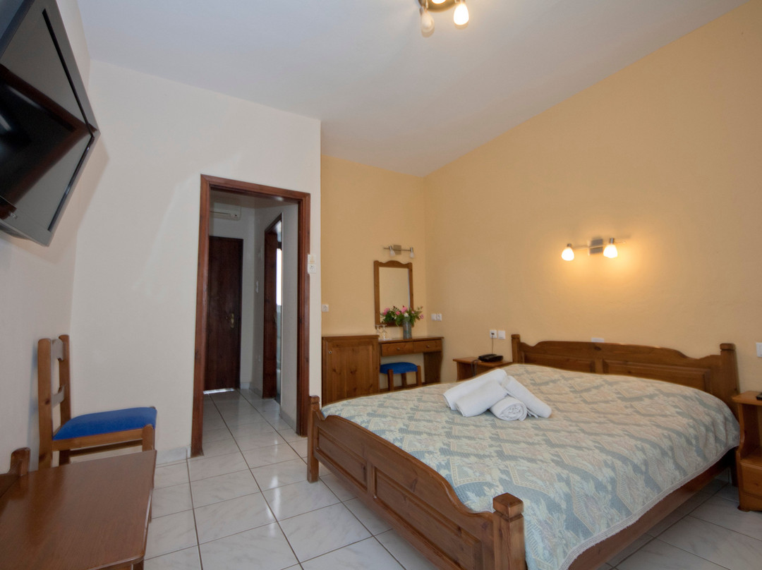 Saily Beach Hotel主图