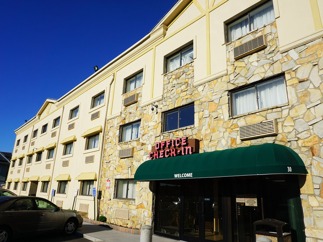 花卉公园汽车旅馆主图