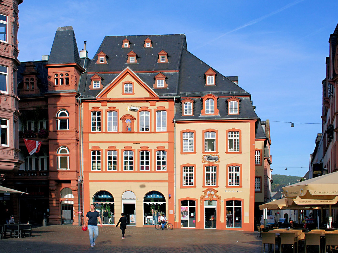 Rotes Haus-特里尔必去景点